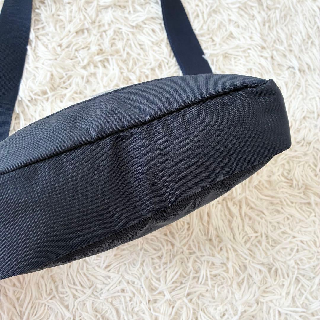 極美品 ブラックレーベルクレストブリッジ ナイロンショルダーバッグ チェック