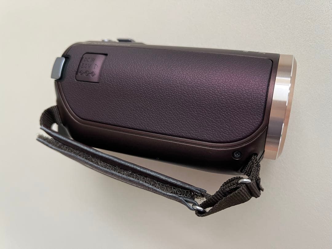 Panasonic フルHD デジタルハイビジョンビデオカメラHC-V550M