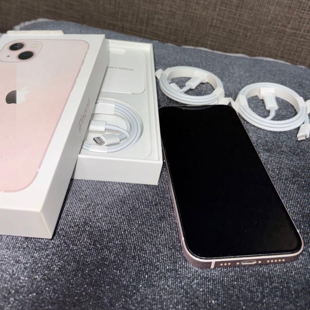 あいちゃん　　iPhone13 128GB ピンク