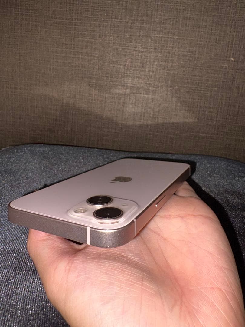 あいちゃん　　iPhone13 128GB ピンク