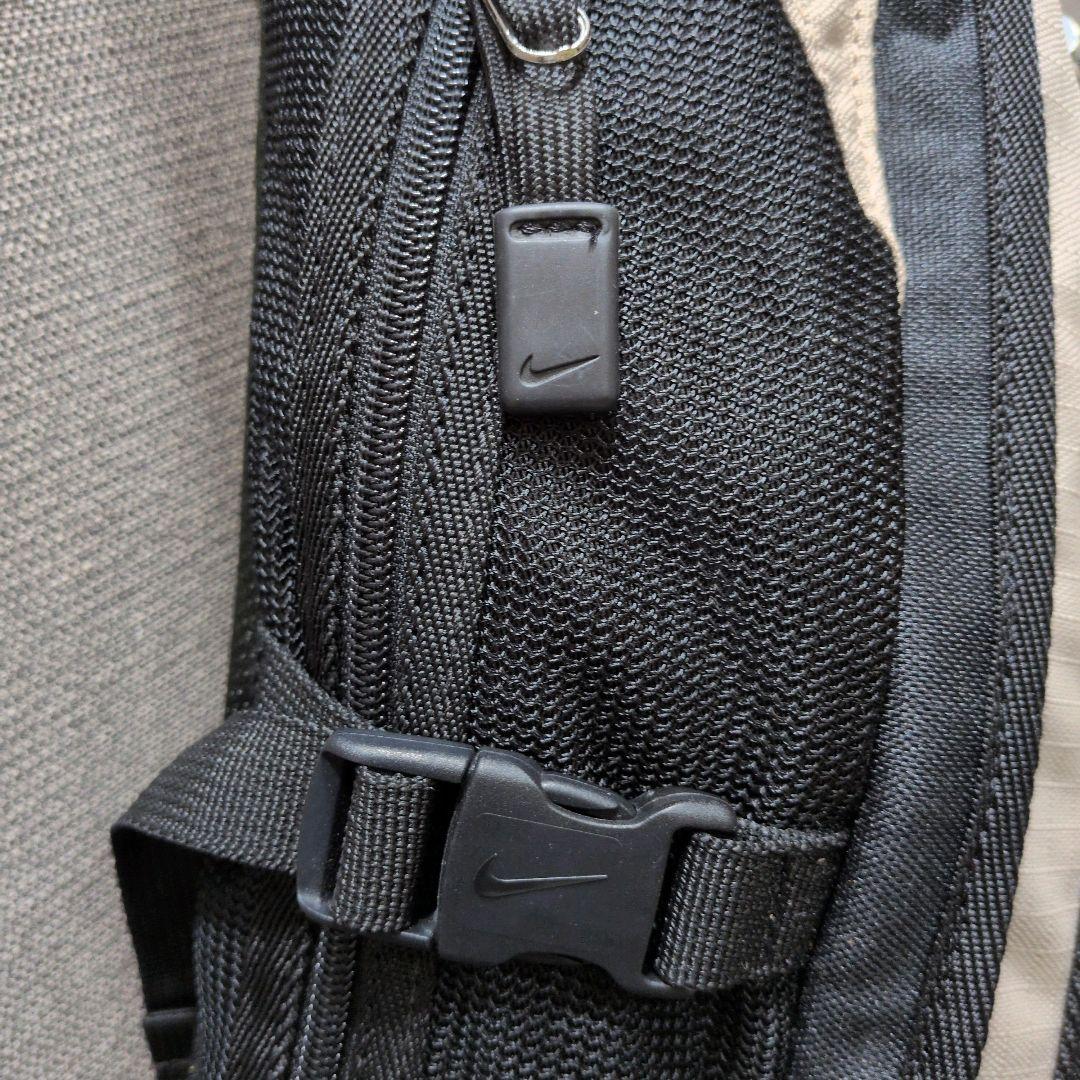 希少　00s NIKE SLING BAG y2kワンショルダースリングバック