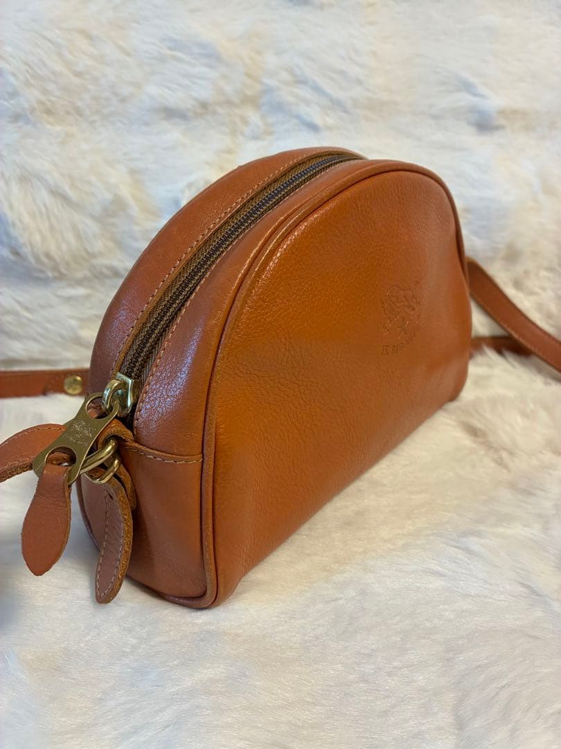 IL BISONTE イルビゾンテ レザーショルダーバッグ
