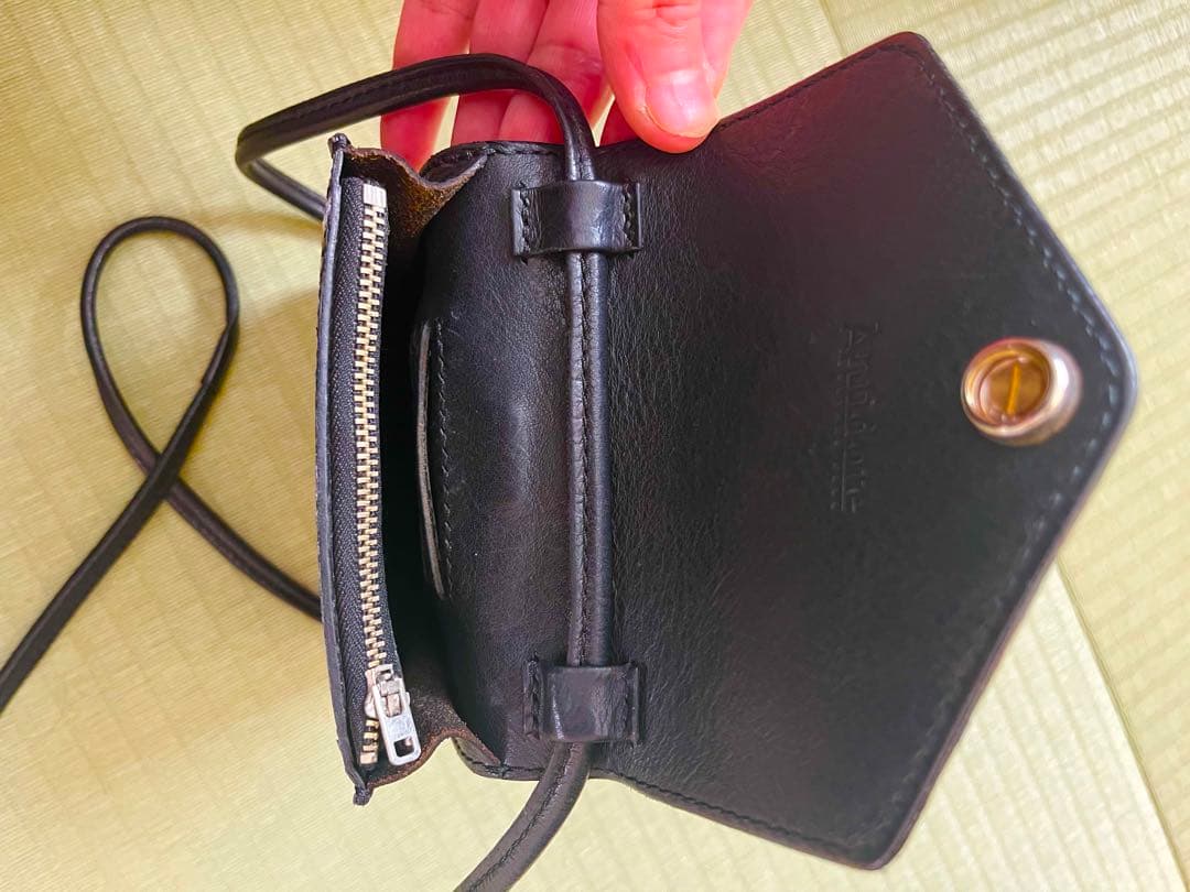 本日限定　値下げアンチドートバイヤーズクラブ　ウエストバッグ　パイソン