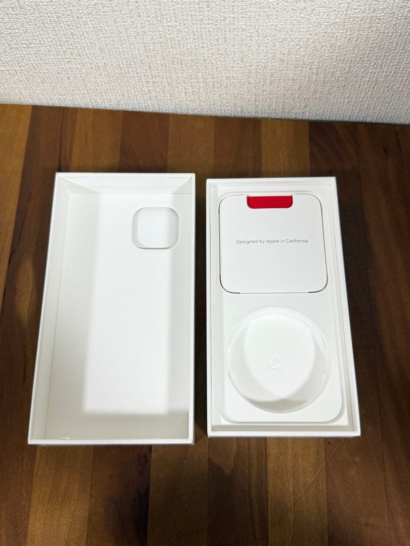 Apple iPhone 14 本体