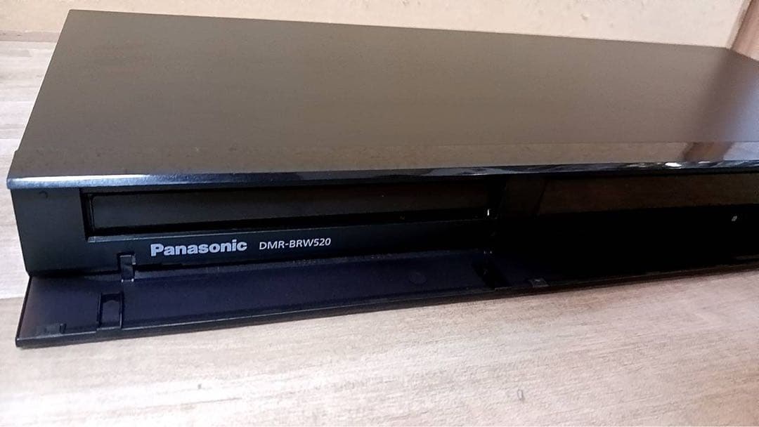 パナソニック　4K ハイレゾ　2番組録画　BDレコーダー　DMR-BRW520