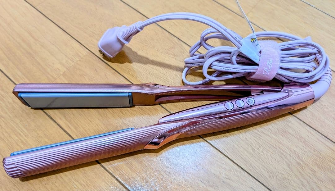 リファ　ストレートヘアアイロンプロ　ピンク