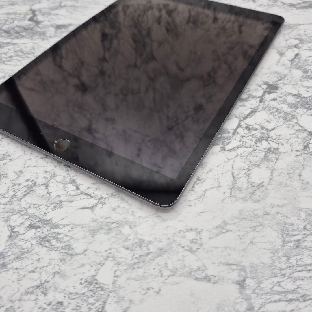 iPad 第7世代 Wi-Fi + Cellular 128GB