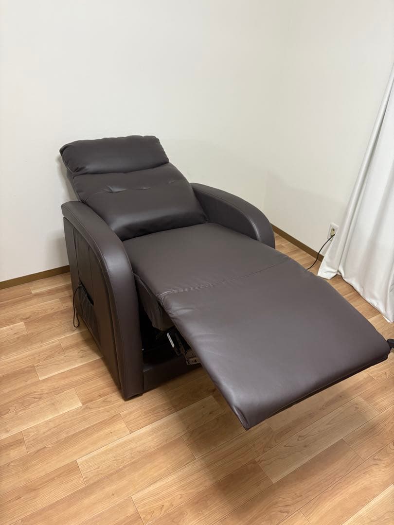 値下げ！送料込み！電動ラウンジチェア SISTA-シスタ-ダークブラウン