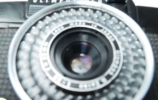 超希少！赤ベロOK！★人気のolympusカメラ★オリンパス EE-3