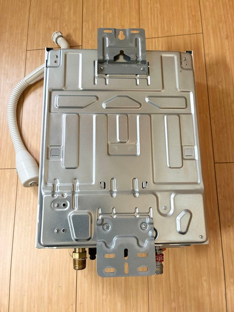 【未使用】リンナイ　LPガス給湯器　RUS-V51XT（WH)