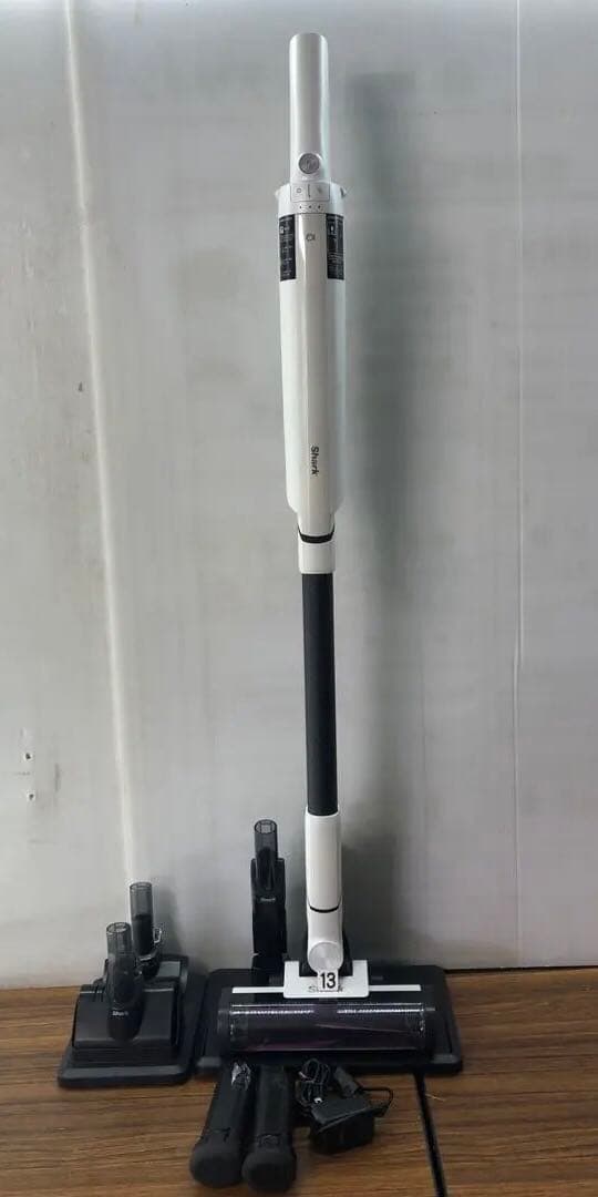 Shark スティッククリーナー LC400JWH 送料無料