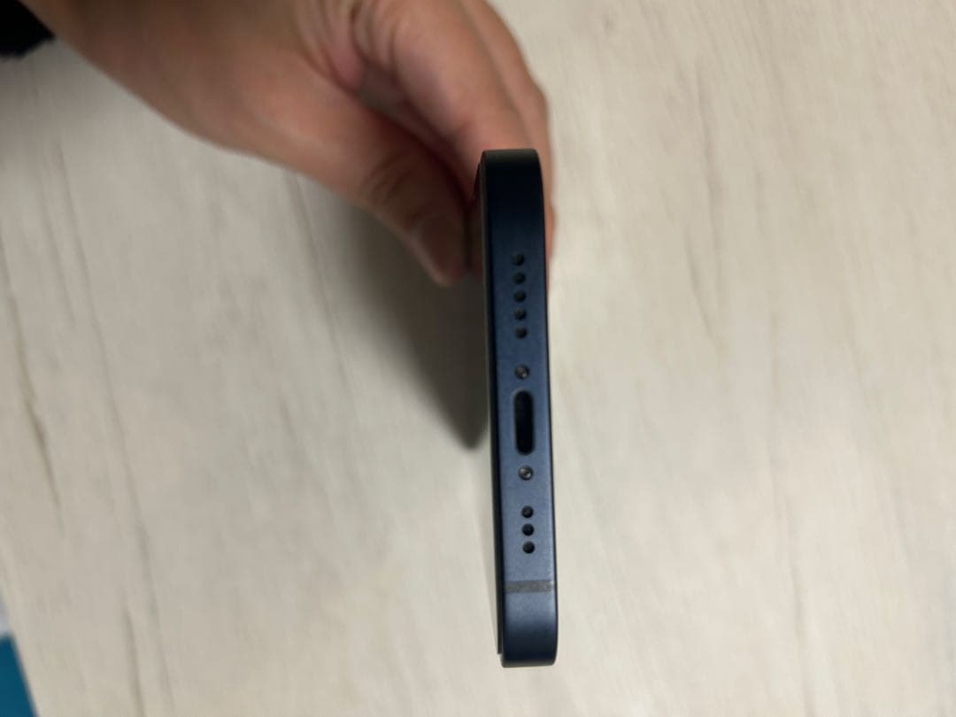 iPhone12　256GB　黒　SIMフリー　おまけ付き