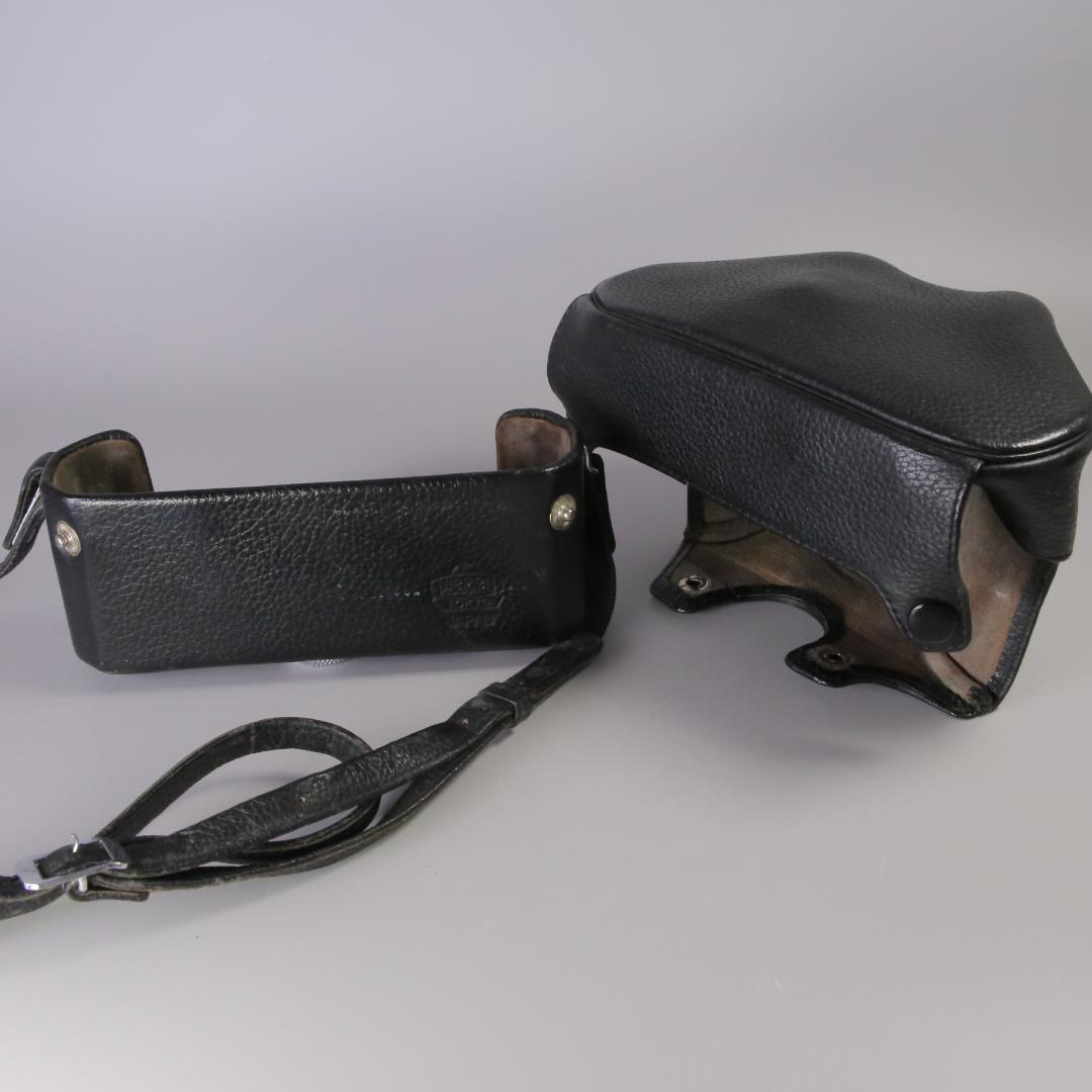 ☆美品☆完全動作　ニコンFブラック　アイレベル　レザーケース＃186