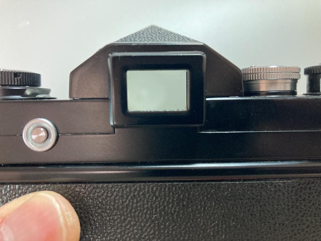 ☆美品☆完全動作　ニコンFブラック　アイレベル　レザーケース＃186