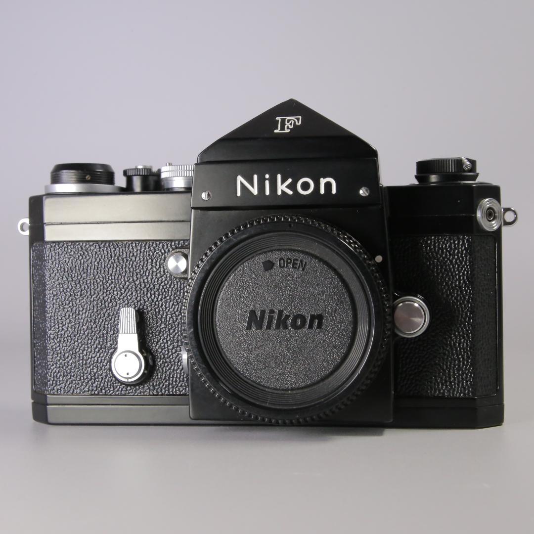 ☆美品☆完全動作　ニコンFブラック　アイレベル　レザーケース＃186