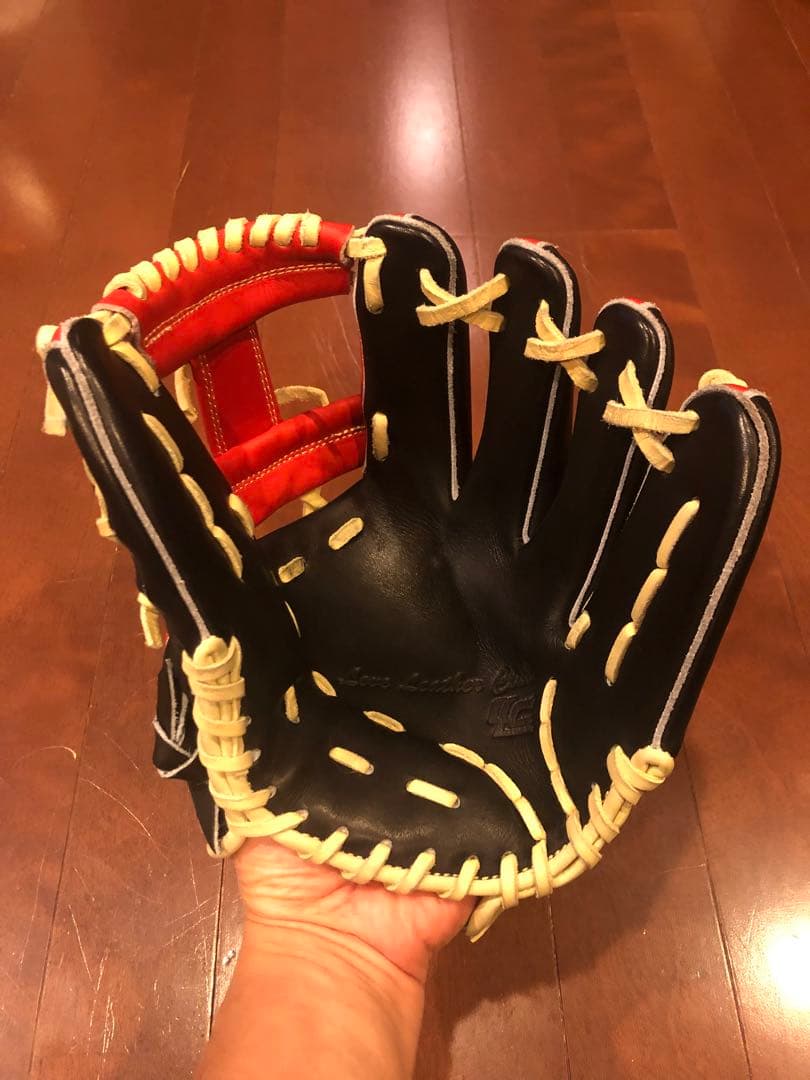 ヤバイ硬式グローブ