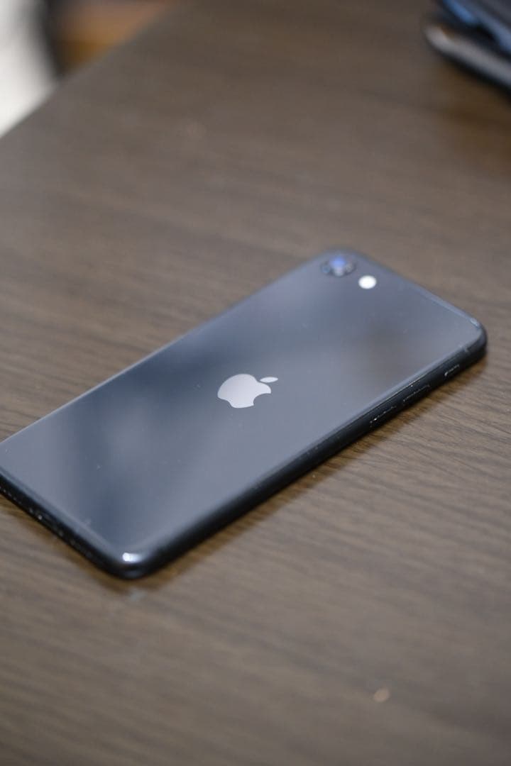 iPhone SE 第2世代 ブラック 128GB