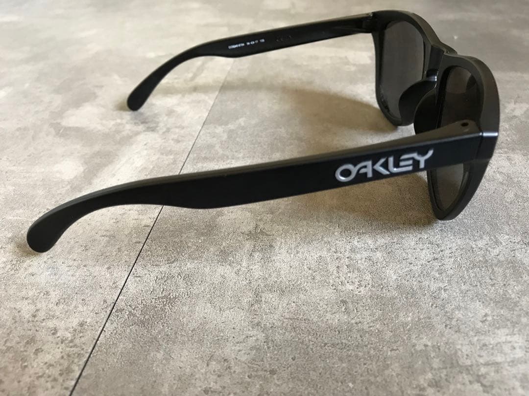 OAKLEY FROGSKINS アジアンフィットモデル