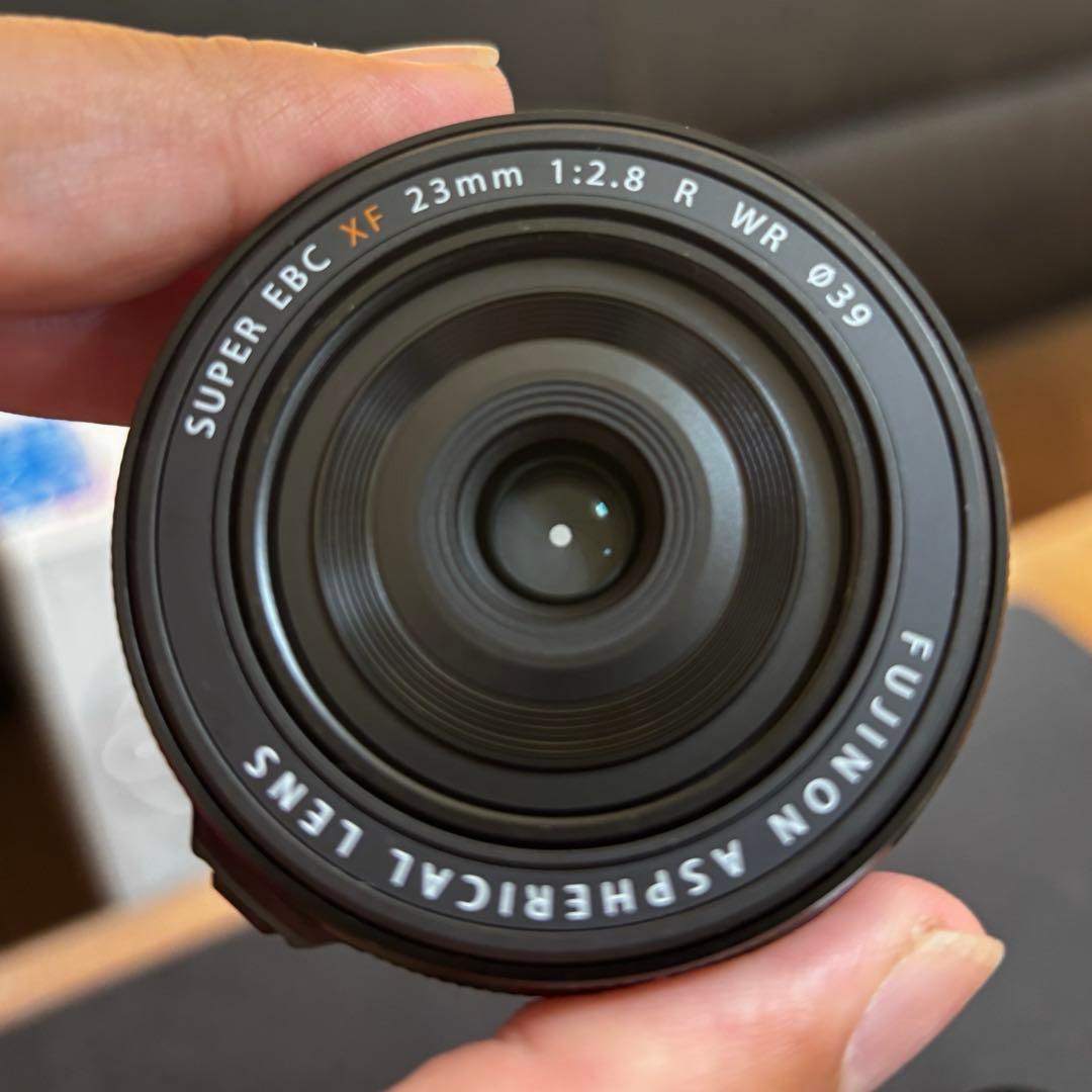 XF23mm F2.8 R WR ブラック