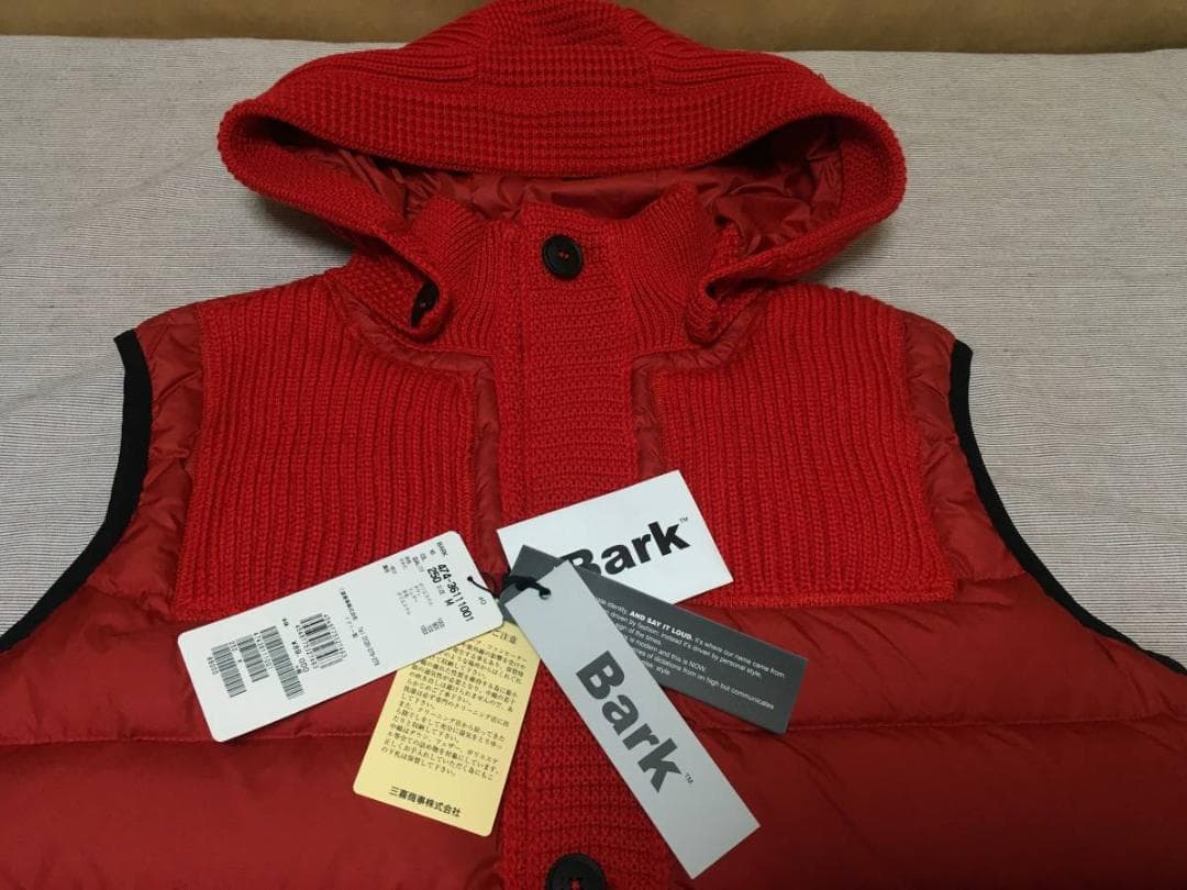 定価￥97,900/BARK(バーク)フード付きダウンベスト★イタリア製