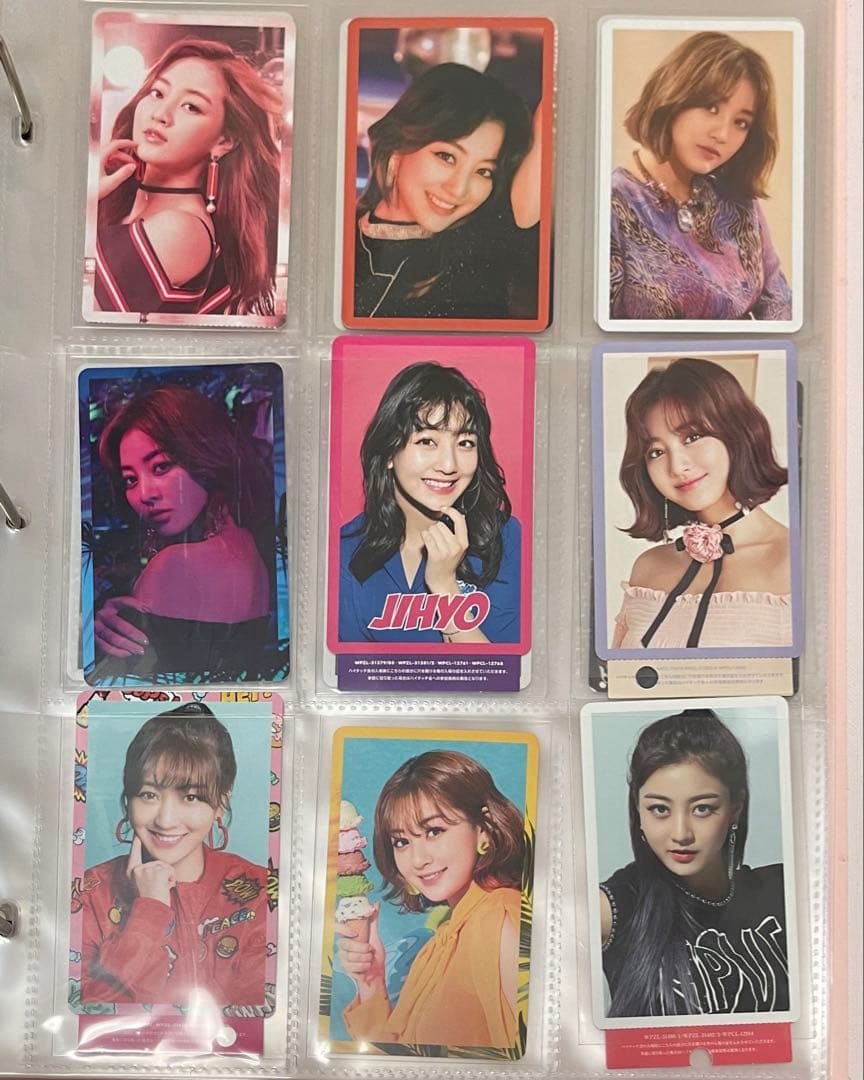 TWICE ジヒョ　ハイタッチトレカ