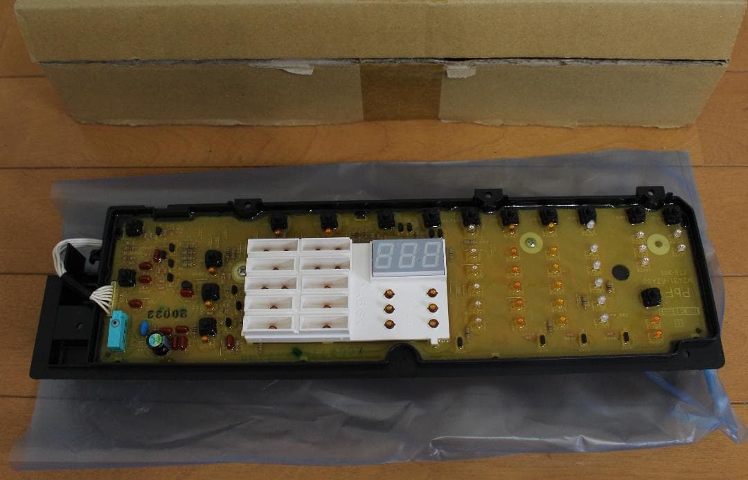 ドラム式洗濯機 NA-V900 操作パネル基板 AXW24S-6ZA0 未使用品