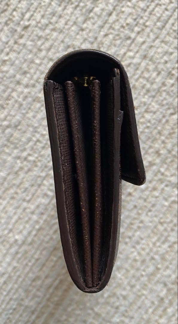 ルイ・ヴィトン　ダミエ長財布