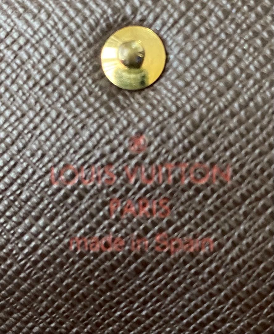 ルイ・ヴィトン　ダミエ長財布