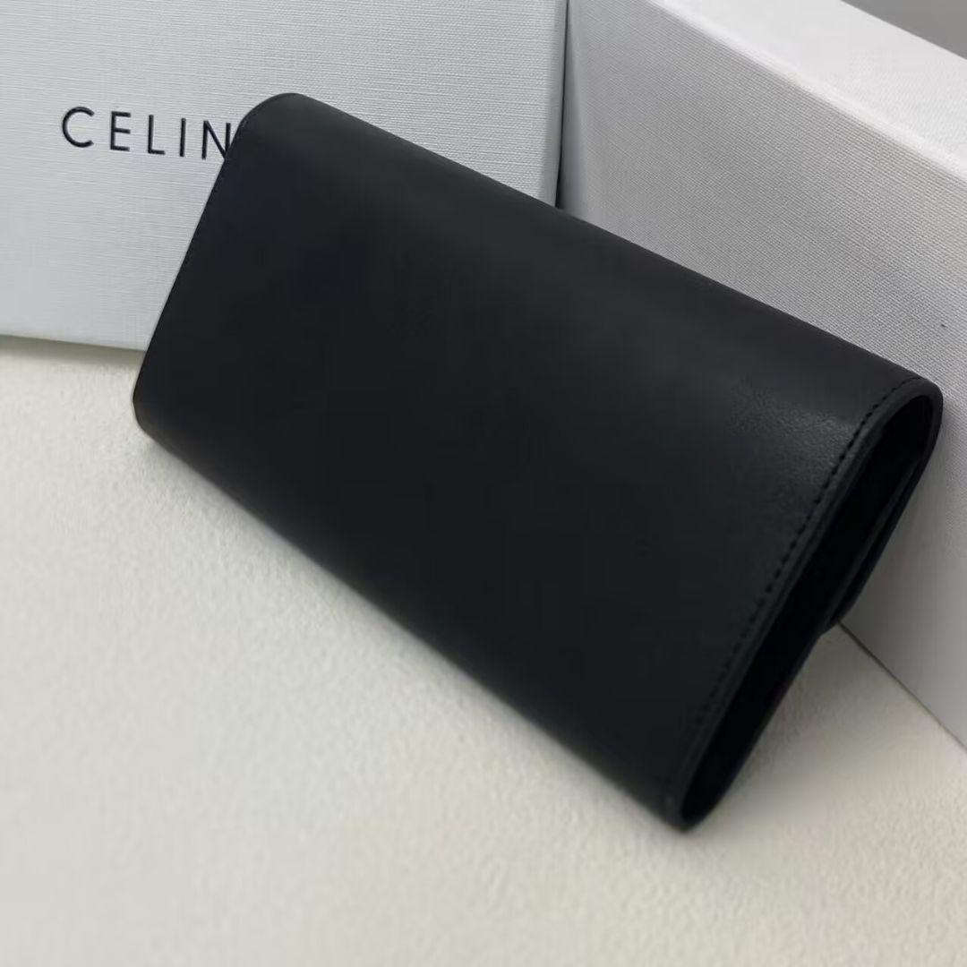 CELINE ブラック長財布 ゴールドロゴ