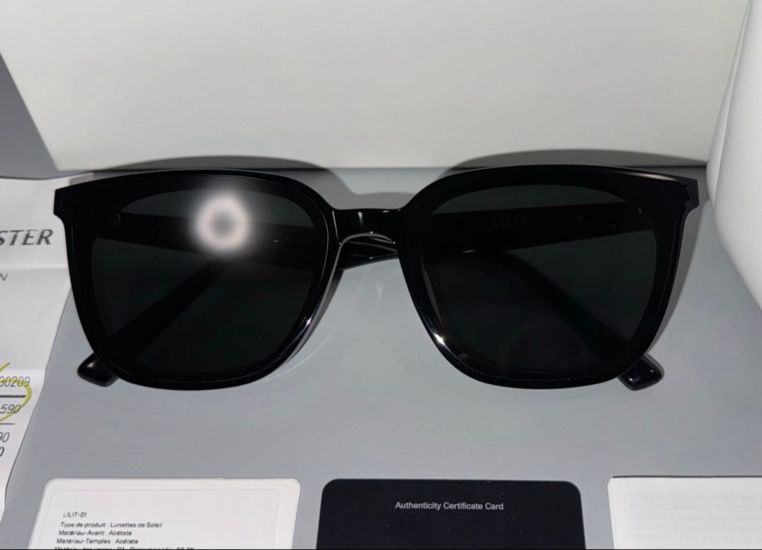 【正規品】GENTLE MONSTER ブラックサングラス