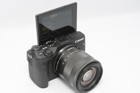 ★美品★Canon EOS M3 EF-M 18-55 IS STMレンズキット