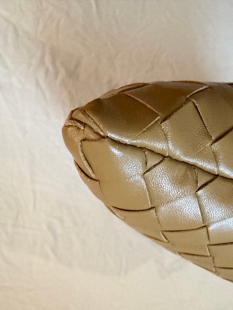 BOTTEGA VENETA ダストバッグ　ミディアム