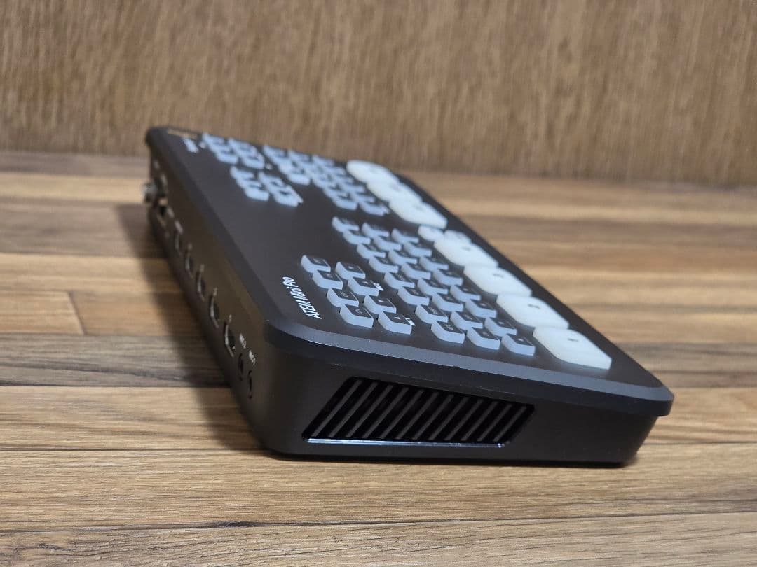 分配器・切替器 ATEM Mini Pro