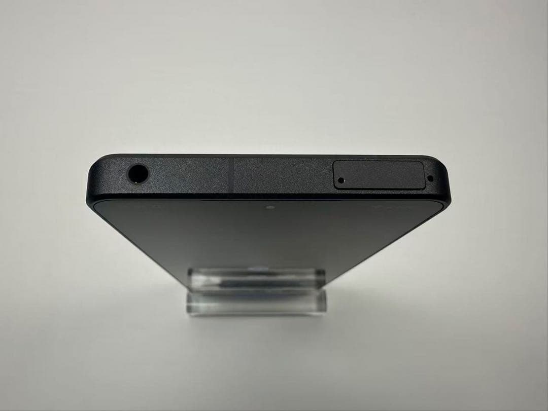 美品 Aquos R8 pro SoftBank 256gb