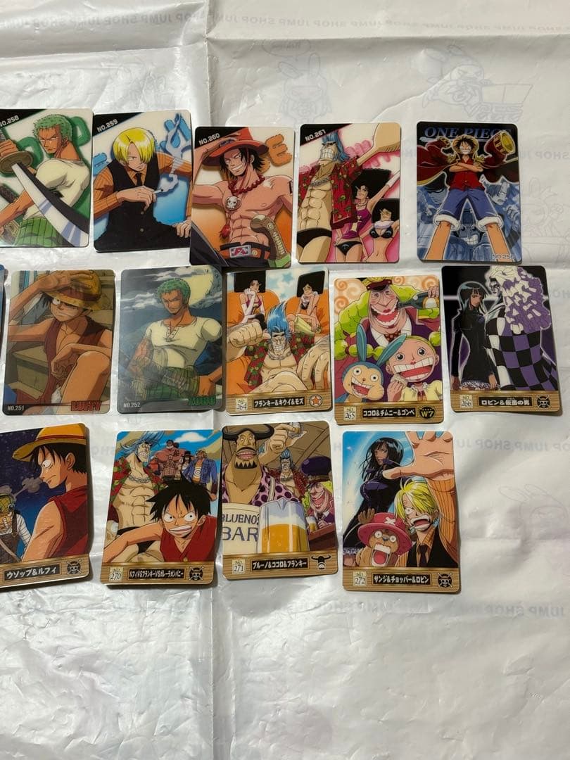 ワンピース 新海賊王グミ　ウォーターセブン編　セミコンプ　ワンピースカード
