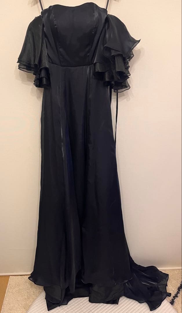 はるブラックドレス　アーバンブランシュ　urbanblanche