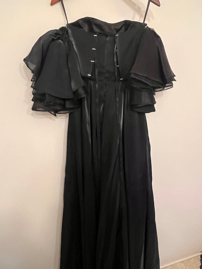 はるブラックドレス　アーバンブランシュ　urbanblanche