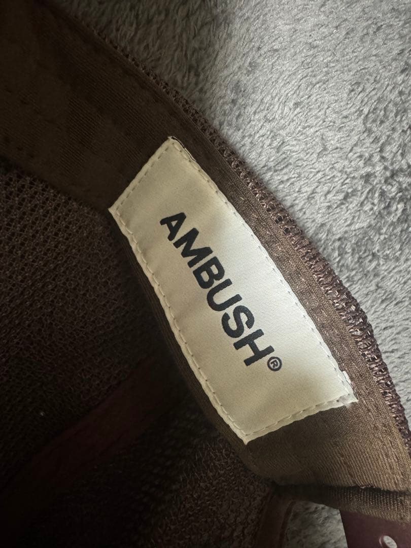 AMBUSH メッシュキャップ 破損あり！