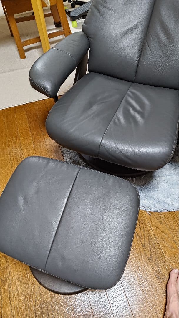 ニトリ バーソナルチェアKE01本革5年保証 取りに来れる方 新潟市