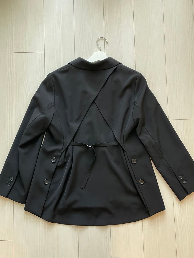 UNITED TOKYO 黒ジャケット