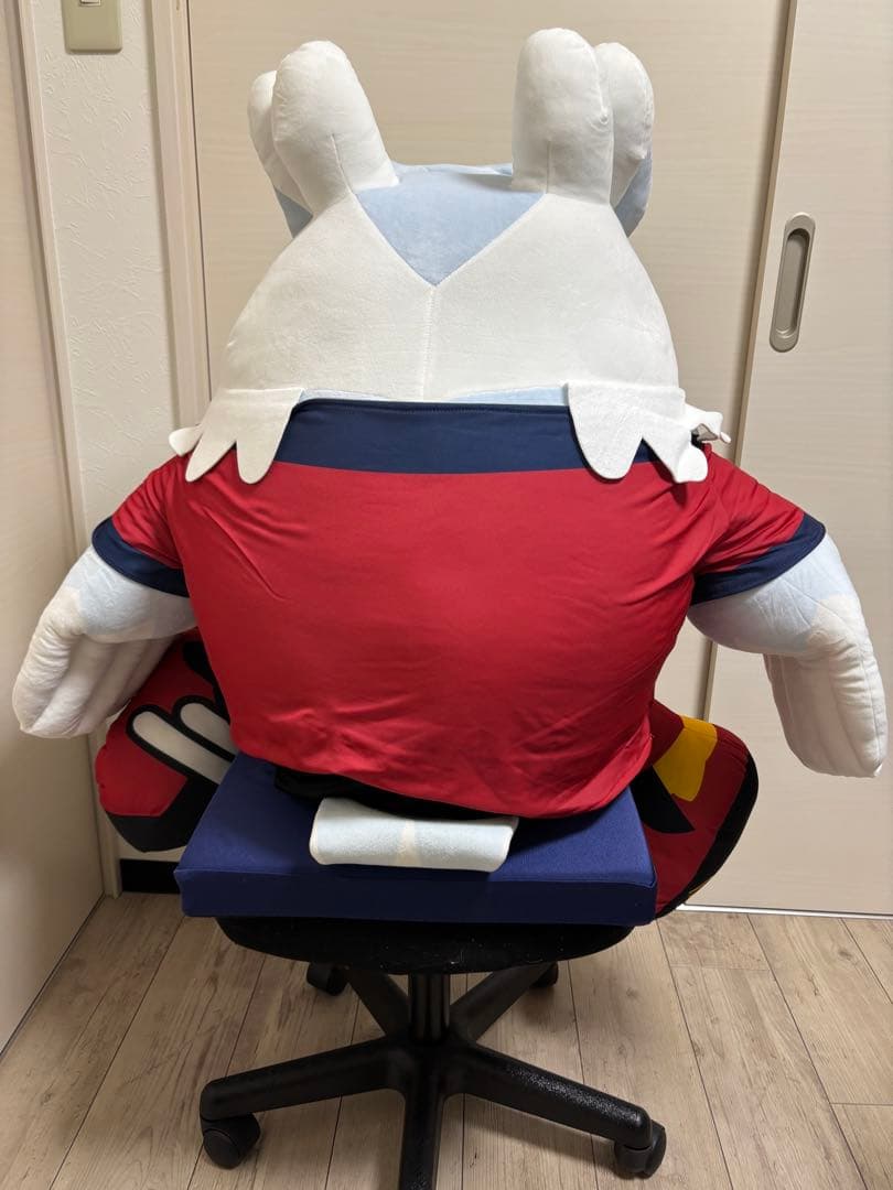 なまらでっかいおっちゃんこドーレくん　コンサドーレ札幌　マスコット