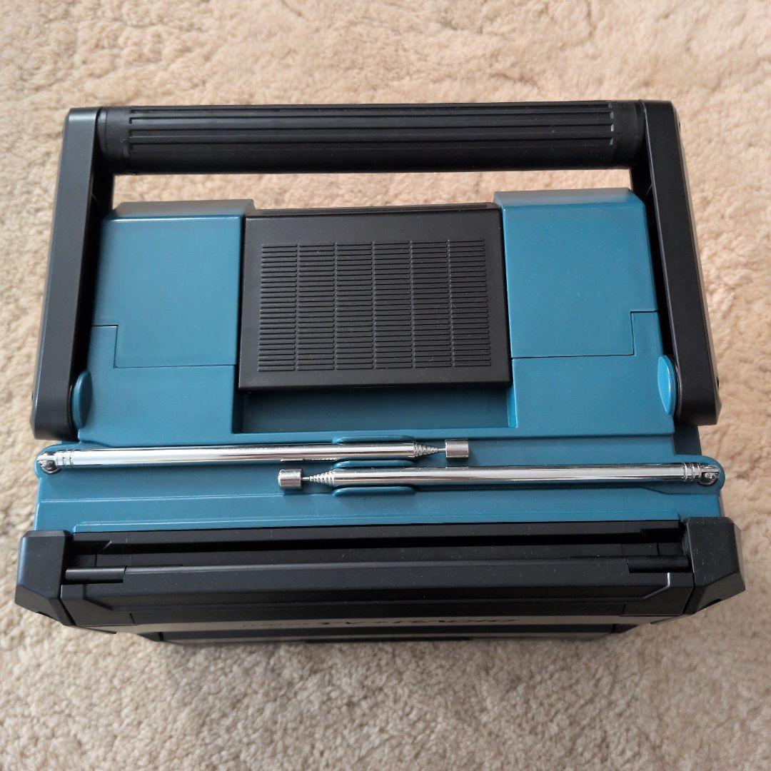 値下げ【美品】Makita 充電式ラジオ付テレビ　TV100