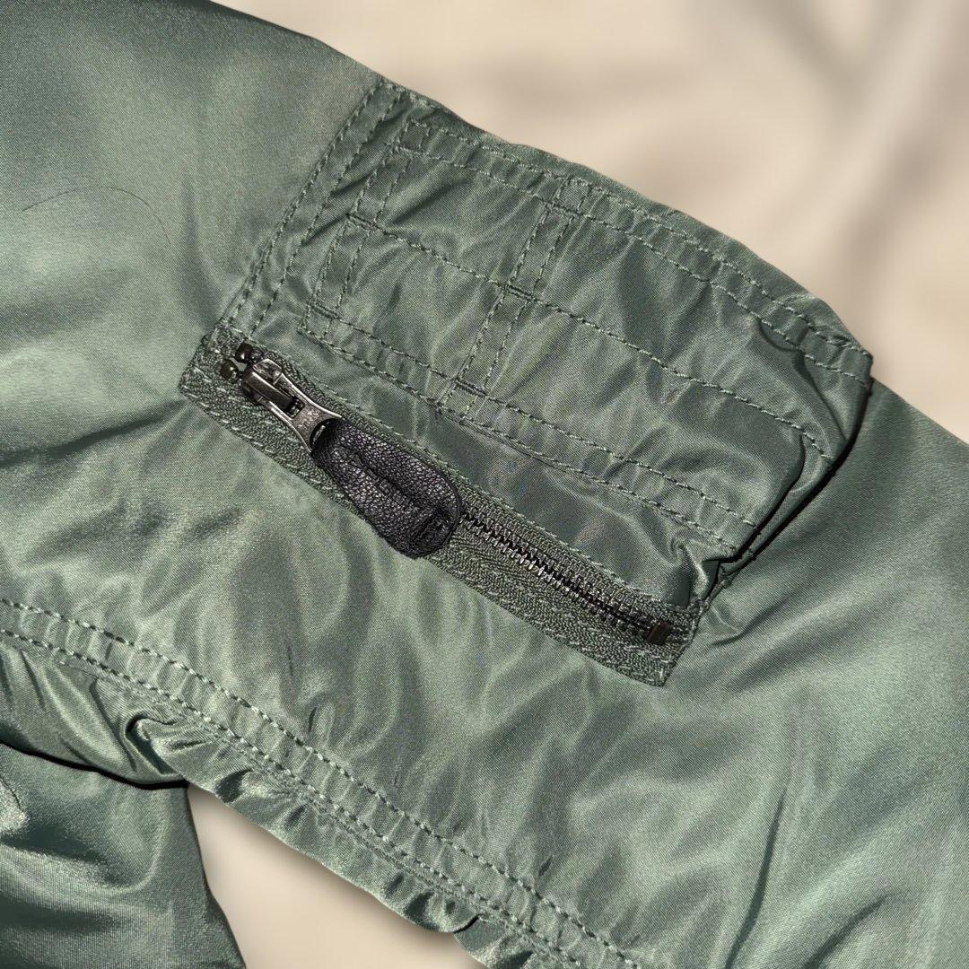 90sヴィンテージ　アメカジ カーキ L-2B AVIREX フライトジャケット