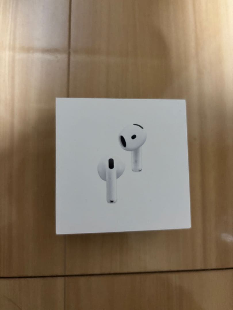 新品未開封　 AirPods 4 ノイズキャンセリング付き