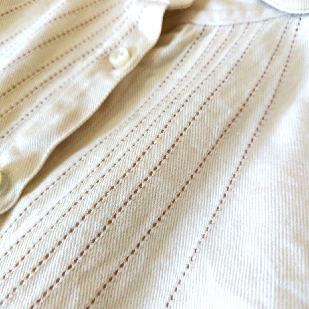 ミナペルホネン　コットンシャツ　ライン　カットワーク刺繍　キナリ　オフホワイト