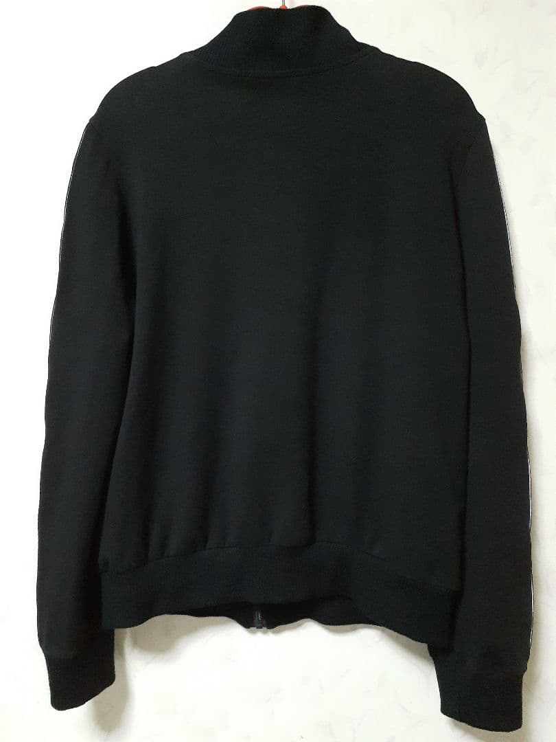 れもん！！【美品】FENDI ブラック ジップアップジャージジャケット