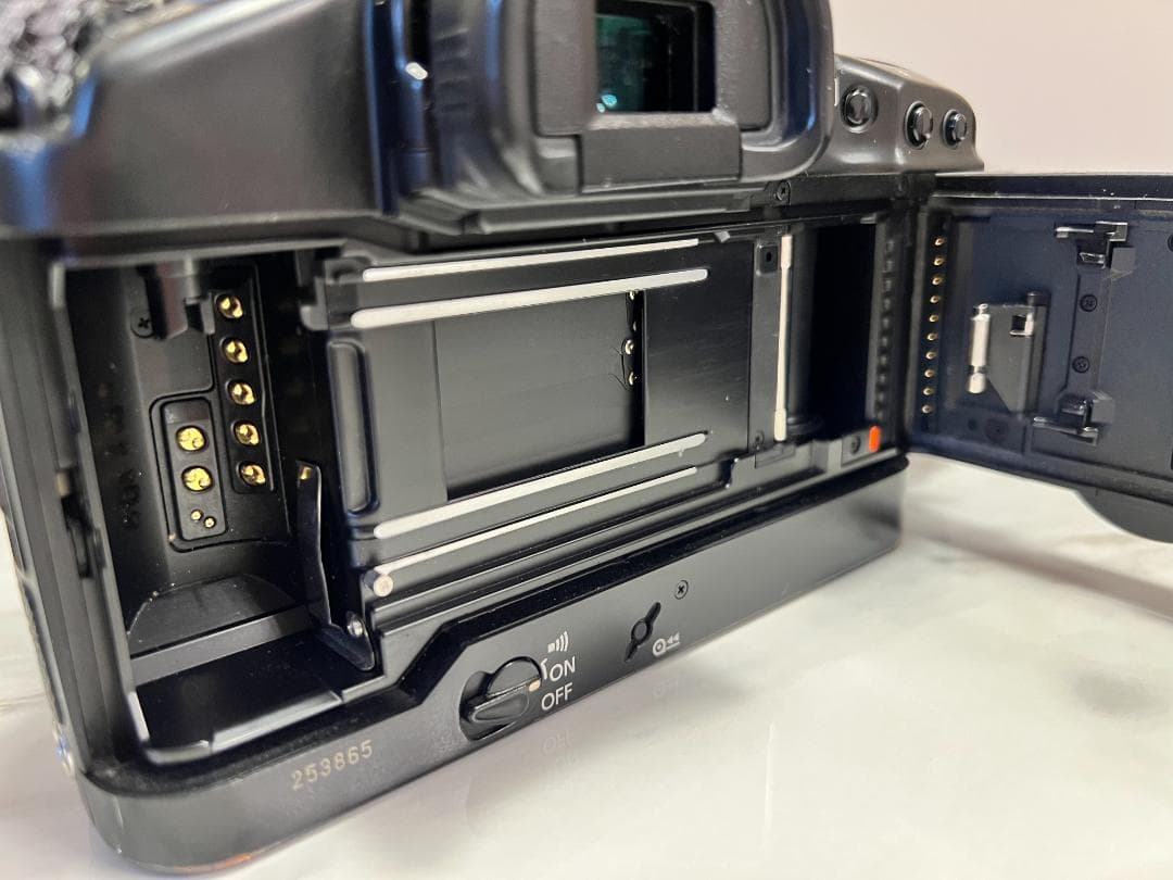 Canon キヤノン EOS-1V ボディ