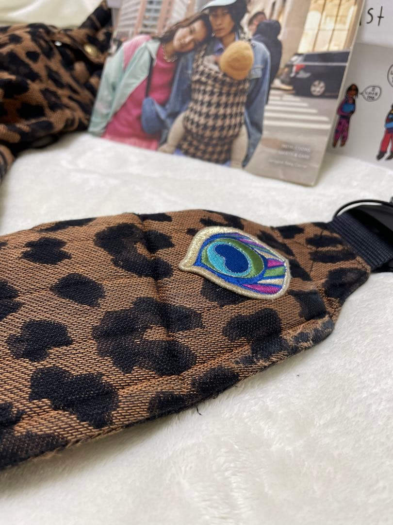 artipoppe アーティポッペ ヒョウ柄 抱っこ紐　おしゃれ