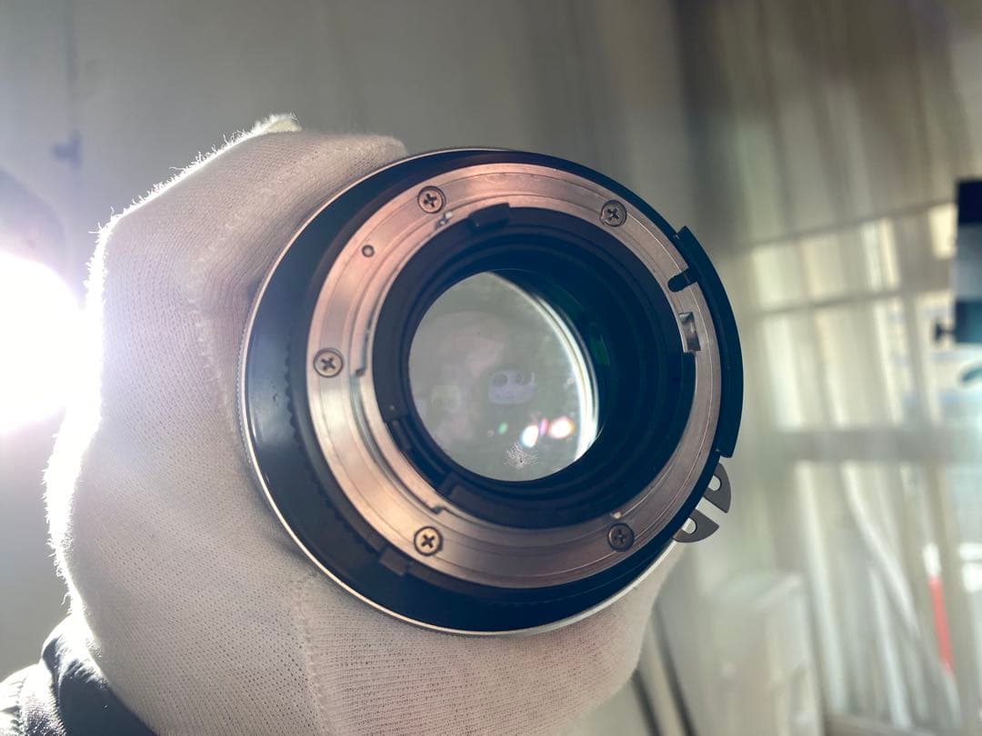 ニコン Nikon Nikkor Ai-s 105mm F1.8 レンズ