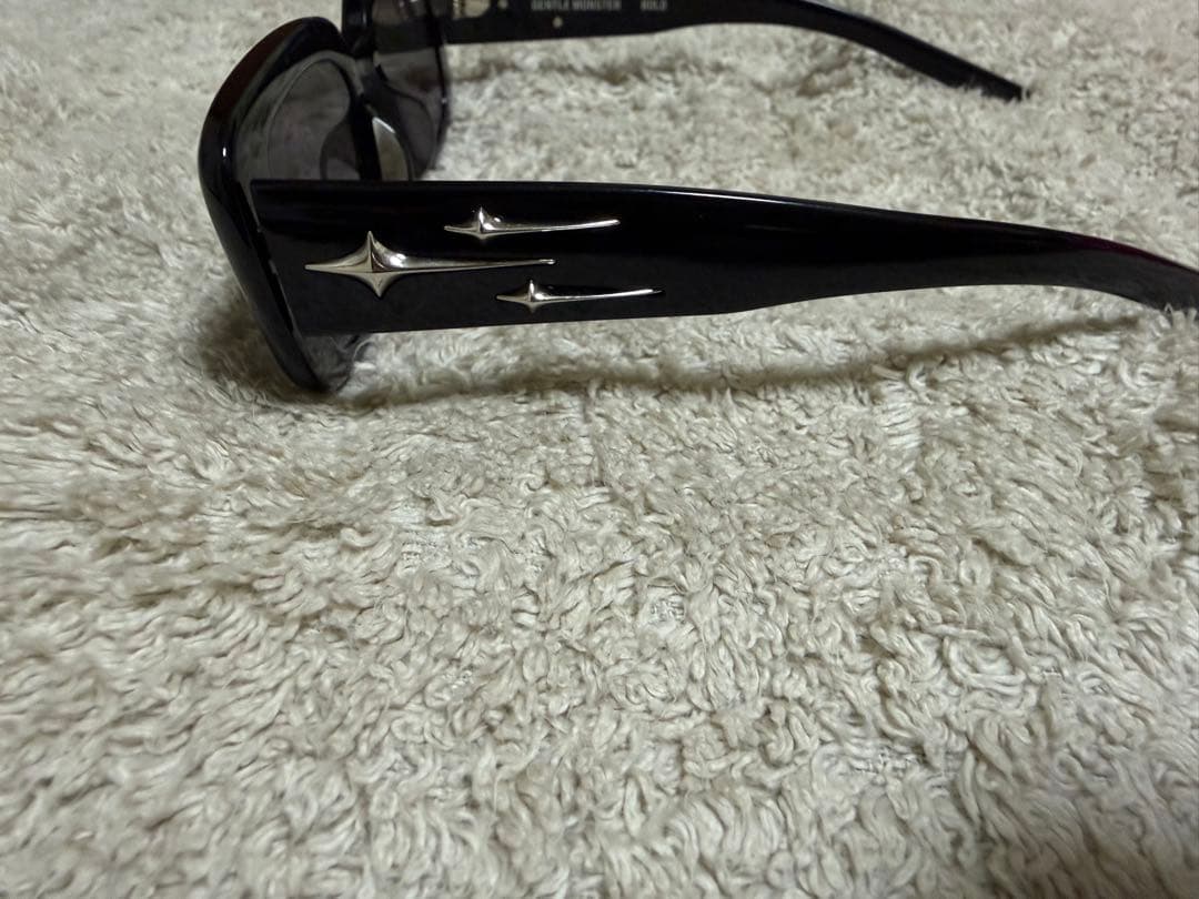 小物 Gentle Monster Antena 01